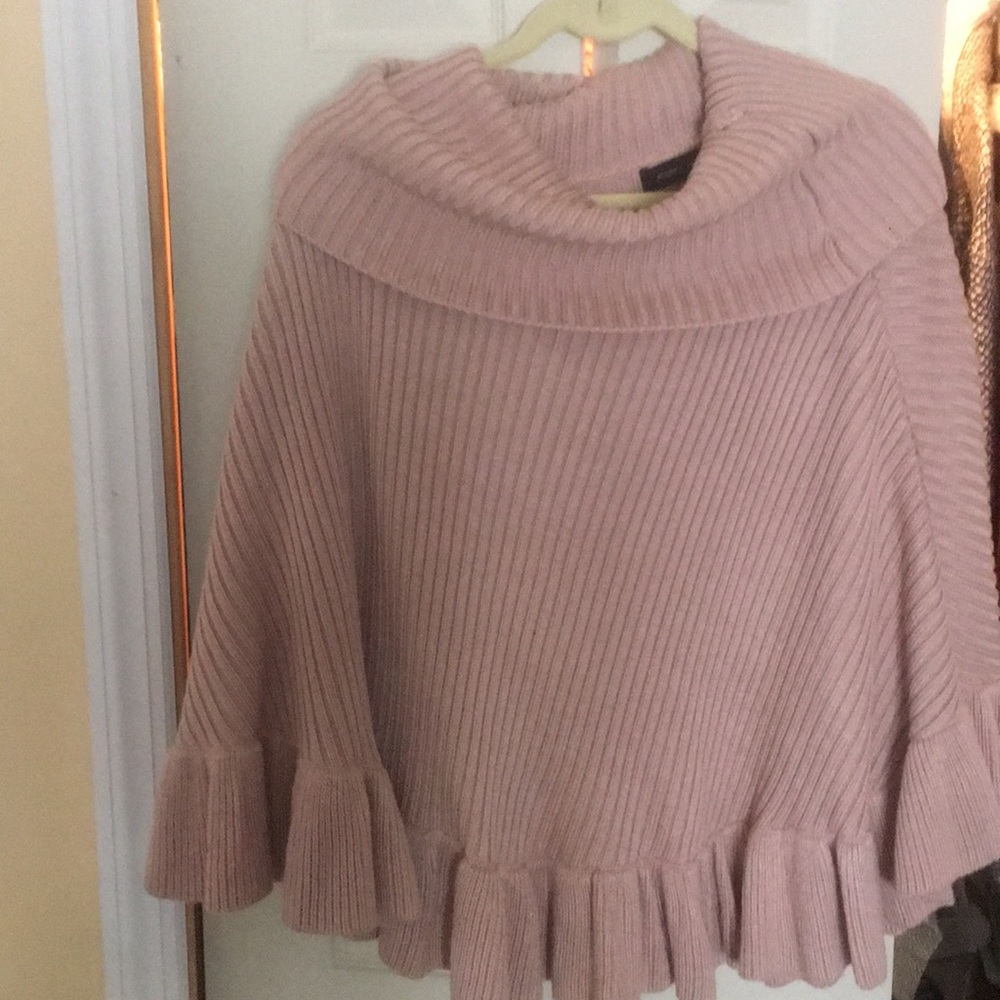 Poncho sweater